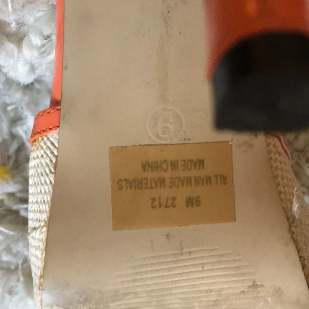 Heels - Picture 3 of 4